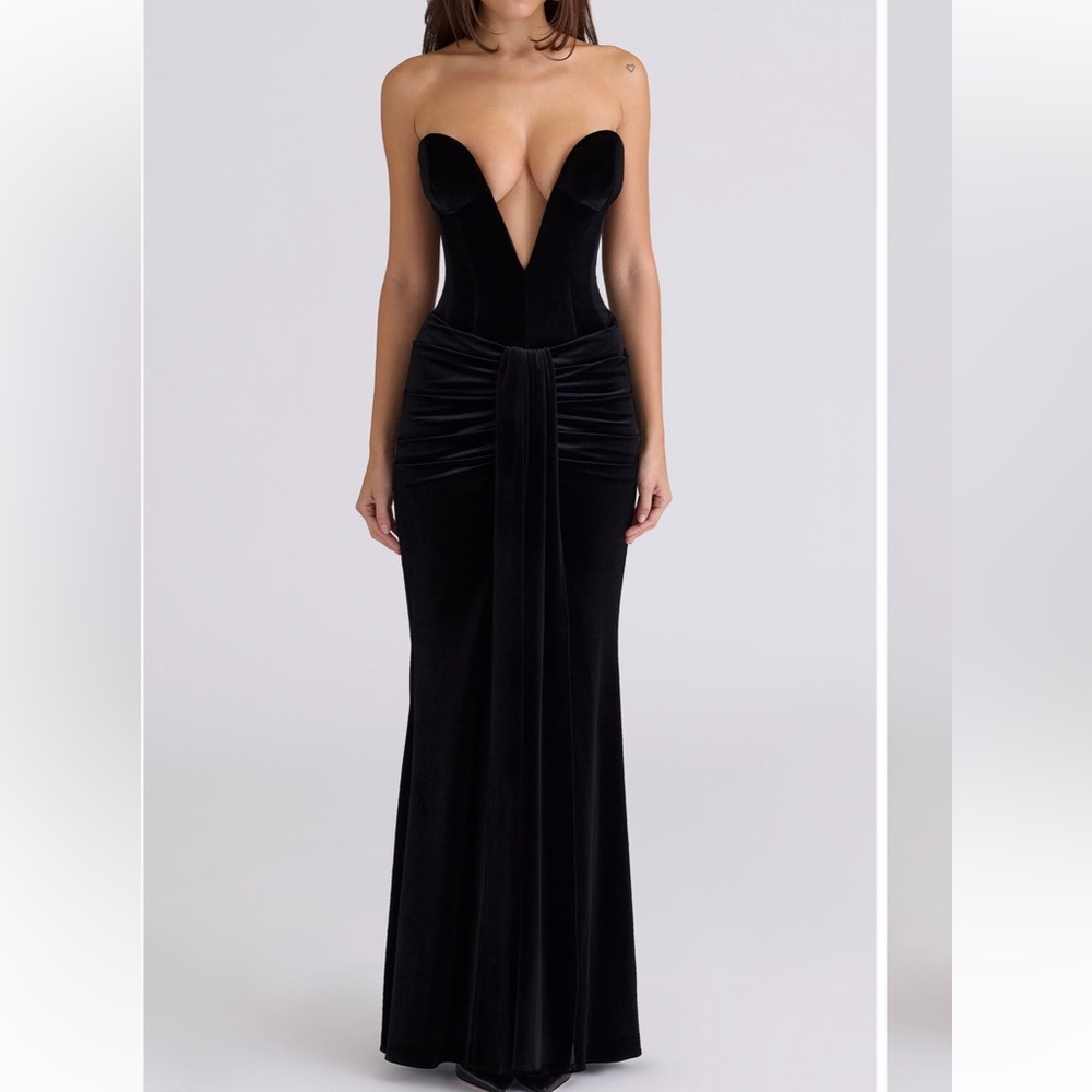 House of CB Vienne Gown Deep Plunge Black Velvet Strapless Dress